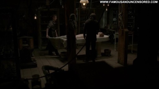 Billie Piper Celebrity Straight Breasts