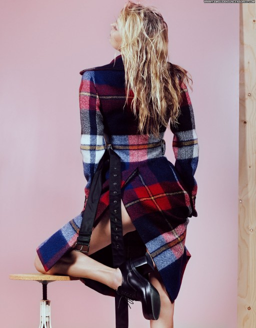 Kate Moss Posing Hot Celebrity Straight