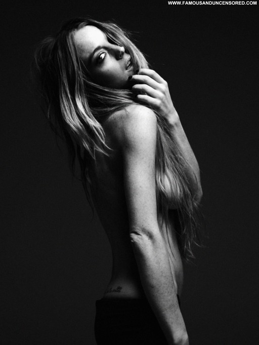 Lindsay Lohan Celebrity Posing Hot Straight