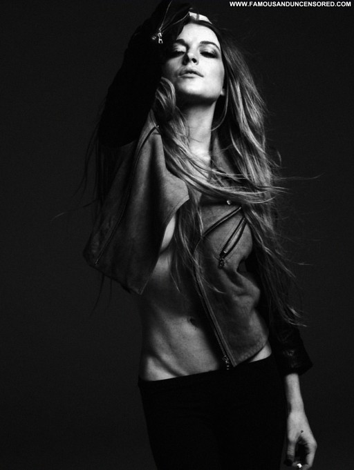 Lindsay Lohan Celebrity Posing Hot Straight