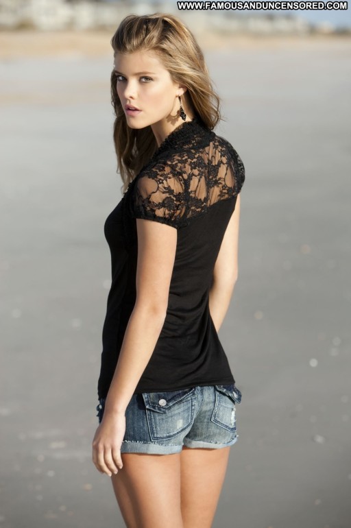 Nina Agdal Celebrity Beautiful Babe Straight Posing Hot