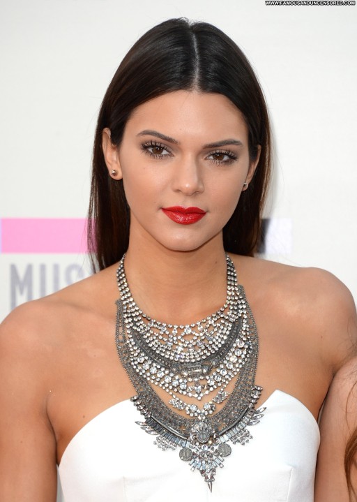 Kylie Jenner American Beautiful Straight Awards Posing Hot Celebrity Babe High Resolution