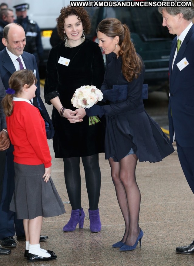 Catherine Duchess Of Cambridge No Source Babe Posing Hot Celebrity
