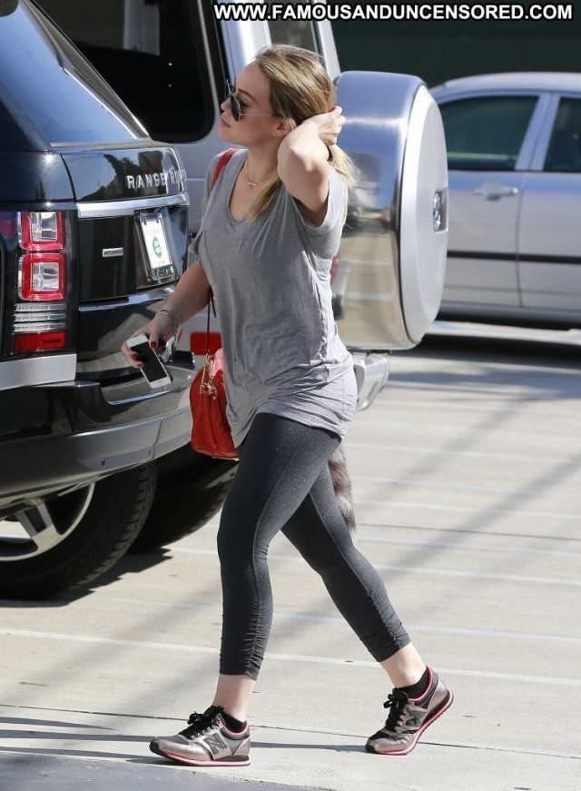 Hilary Duff West Hollywood Posing Hot Hollywood Workout Beautiful Gym