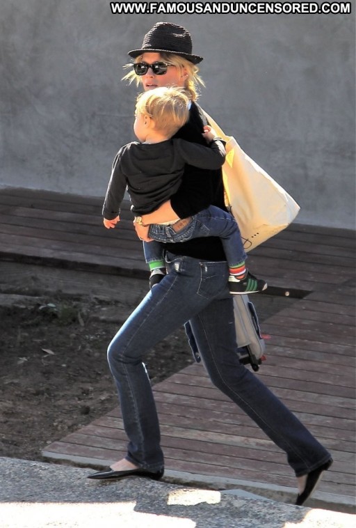 January Jones Babe Celebrity Beautiful Posing Hot Straight Malibu High Resolution