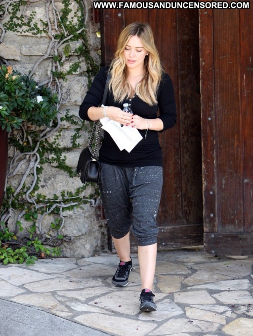 Hilary Duff West Hollywood Hollywood Straight Posing Hot Beautiful Celebrity High Resolution Babe
