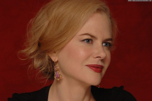 Nicole Kidman Posing Hot Beautiful Celebrity Straight Babe High Resolution