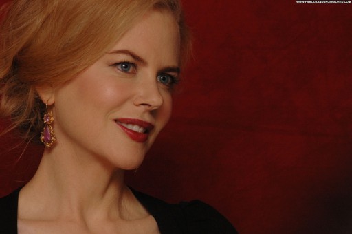 Nicole Kidman Posing Hot Beautiful Celebrity Straight Babe High Resolution