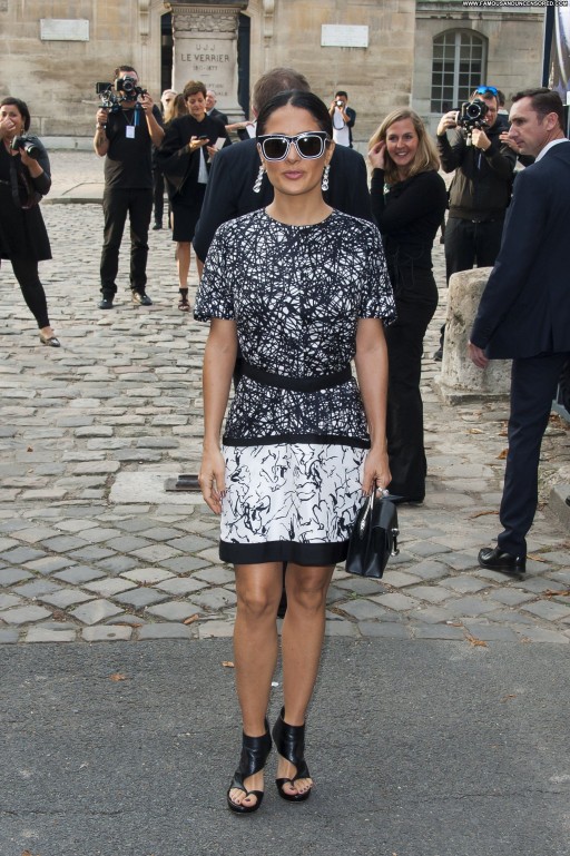 Salma Hayek High Resolution Celebrity Posing Hot Babe Paris Beautiful Straight