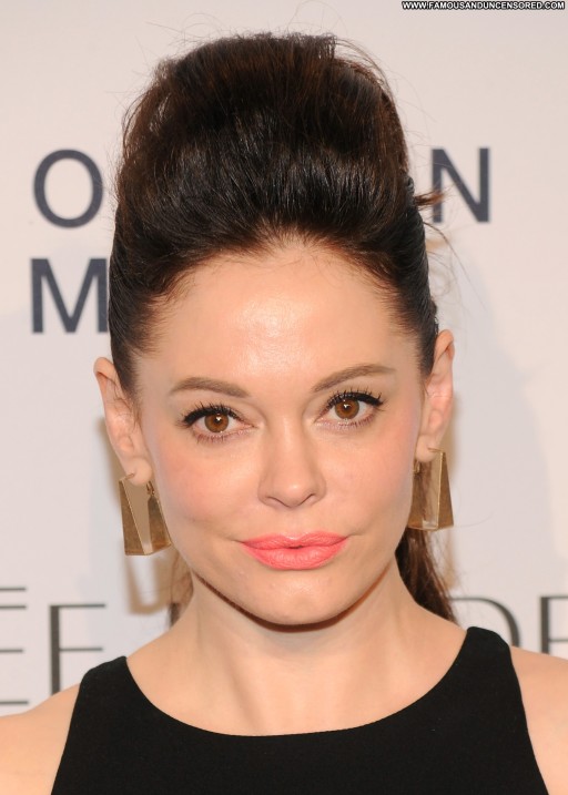 Rose Mcgowan Celebrity Straight High Resolution Babe Nyc Posing Hot Beautiful