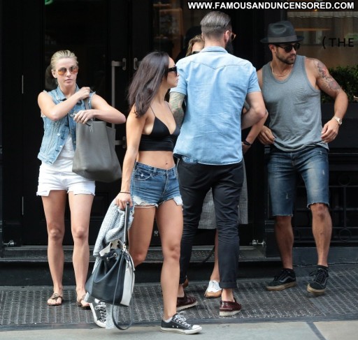 Julianne Hough Posing Hot Babe Beautiful Kitchen High Resolution Celebrity Straight