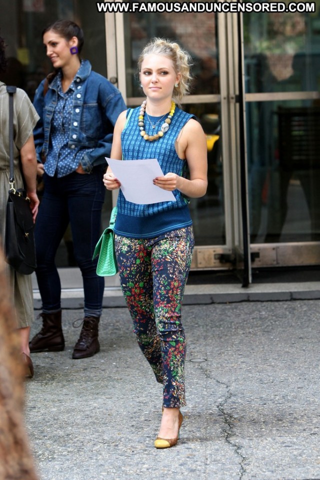 Annasophia Robb The Carrie Diaries Celebrity High Resolution Nyc
