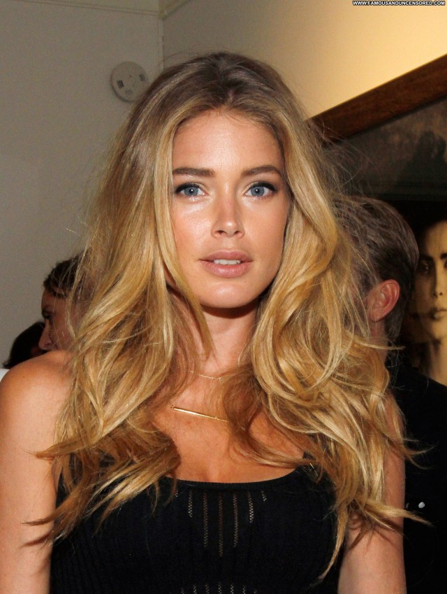Doutzen Kroes No Source Beautiful Celebrity High Resolution Nyc Babe