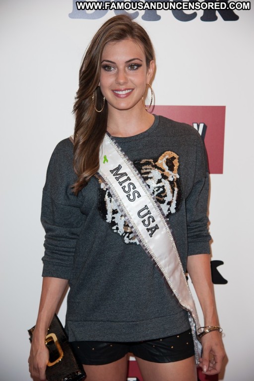 Olivia Culpo Beautiful Posing Hot Celebrity Straight Babe High Resolution