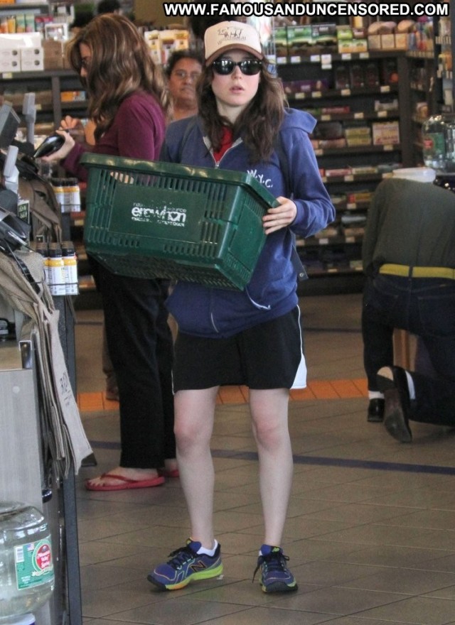 Ellen Page West Hollywood Babe High Resolution Beautiful Shopping