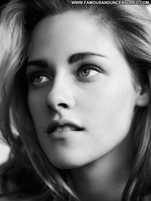 Kristen Stewart Posing Hot High Resolution Magazine Beautiful Babe Straight Celebrity