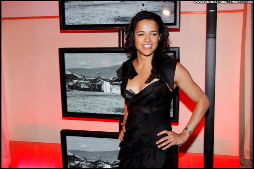 Michelle Rodriguez Babe Party High Resolution Posing Hot Straight Beautiful Celebrity