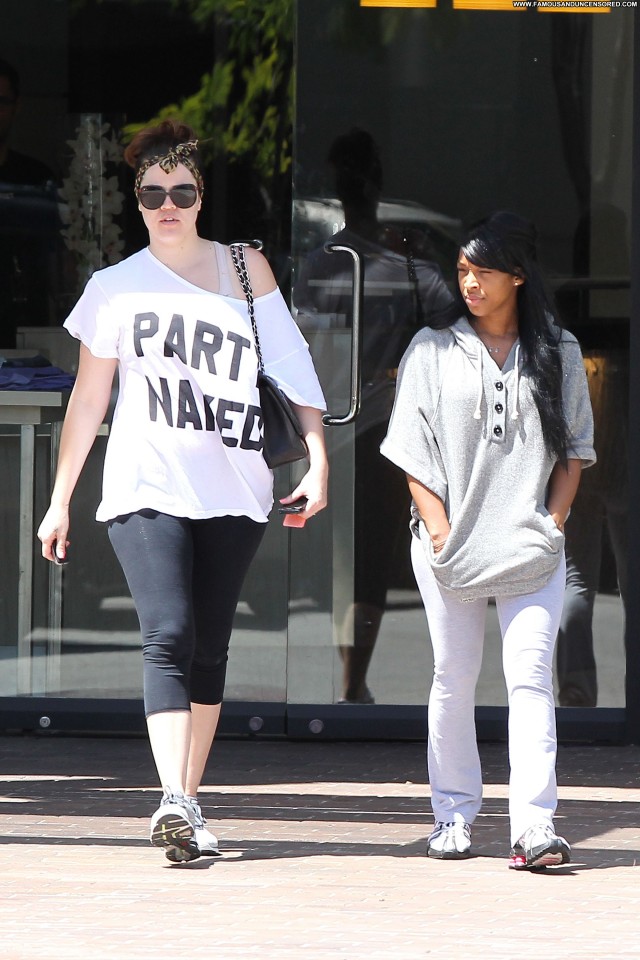 Khloe Kardashian Los Angeles Posing Hot Celebrity Babe Gym Beautiful