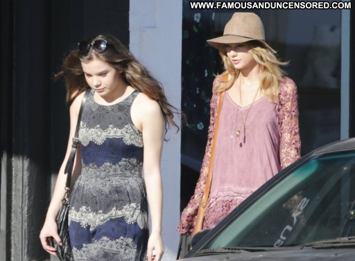 Hailee Steinfeld Hollywood West Hollywood Beautiful Posing Hot Celebrity Babe High Resolution Straight