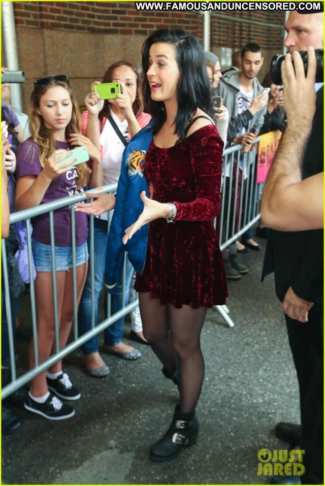 Katy Perry Nyc High Resolution Posing Hot Beautiful Babe