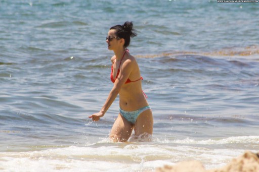 Krysten Ritter Posing Hot Straight Celebrity