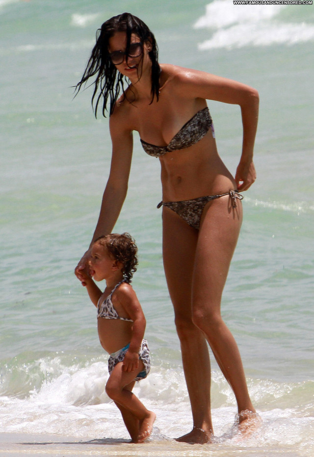 Adriana Lima Miami Beach Beach Posing Hot Celebrity High Resolution