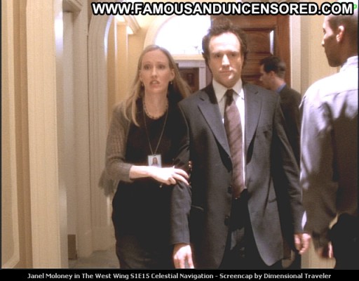 Janel Moloney Celebrity Babe Posing Hot Beautiful Tv Series Straight