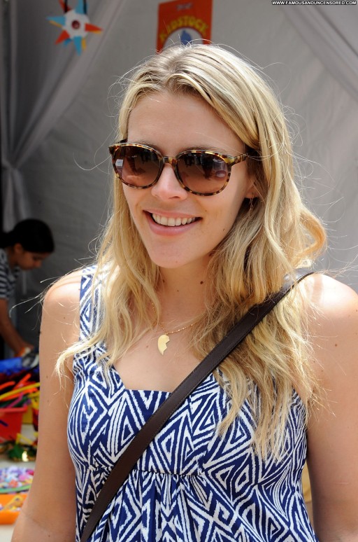 Beverly Hills Beautiful Celebrity Babe Posing Hot Straight High Resolution