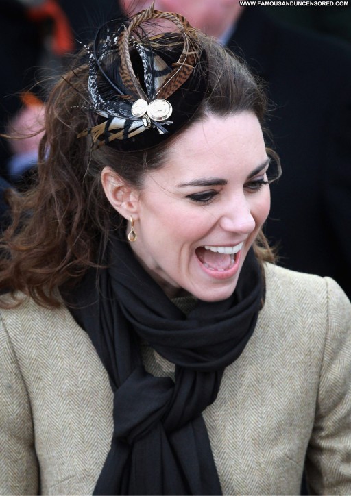 Kate Middleton Straight Babe Celebrity Posing Hot Beautiful