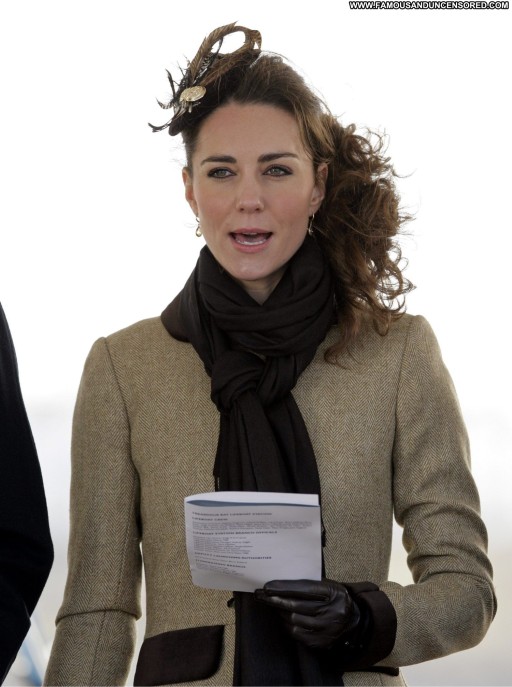 Kate Middleton Straight Babe Celebrity Posing Hot Beautiful
