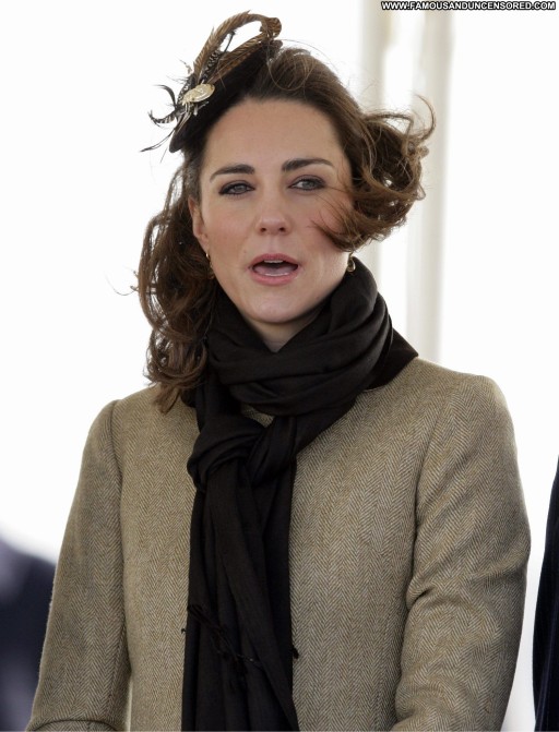 Kate Middleton Straight Babe Celebrity Posing Hot Beautiful