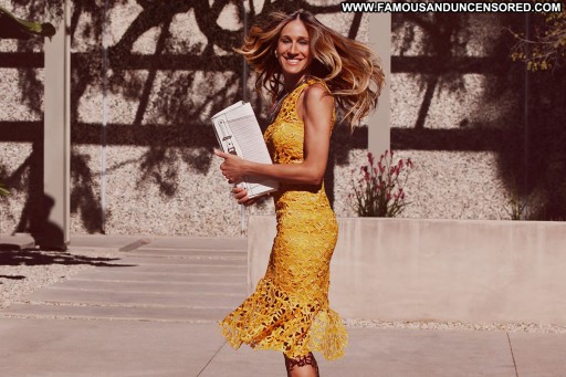 Sarah Jessica Parker Beautiful Babe Straight Celebrity Posing Hot