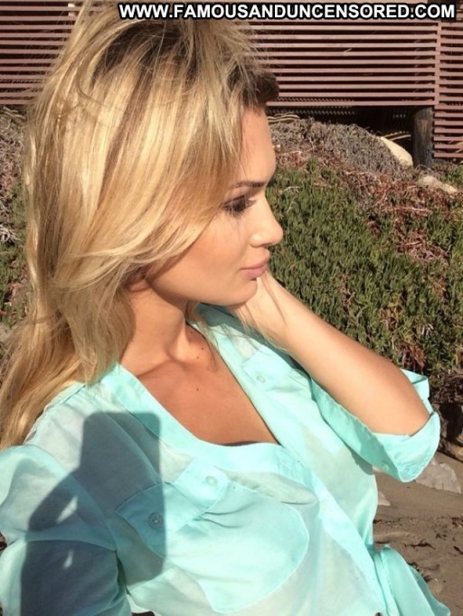 Ella Rose Celebrity Straight Babe Posing Hot Beautiful