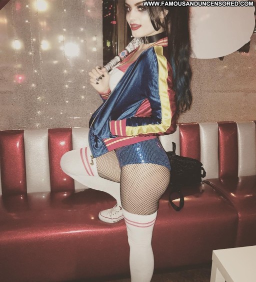 Paige Posing Hot Celebrity Beautiful Babe Straight