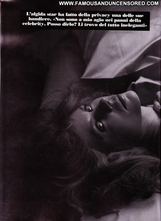 Nicole Kidman Babe Beautiful Straight Posing Hot Celebrity