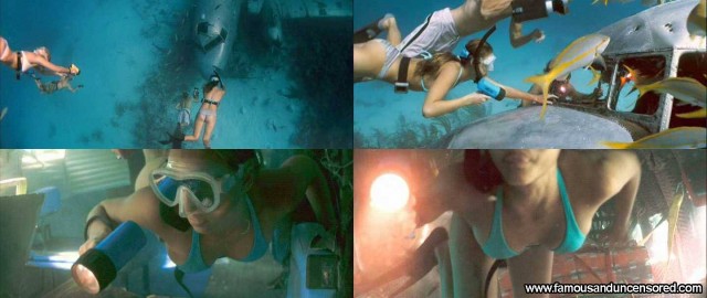 Jessica Alba Into The Blue Sexy Beautiful Celebrity Nude Scene