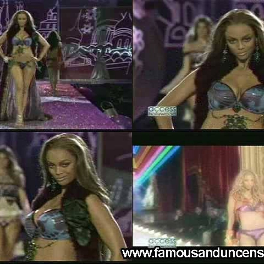 Tyra Banks Celebrity Sexy Nude Scene Beautiful Straight