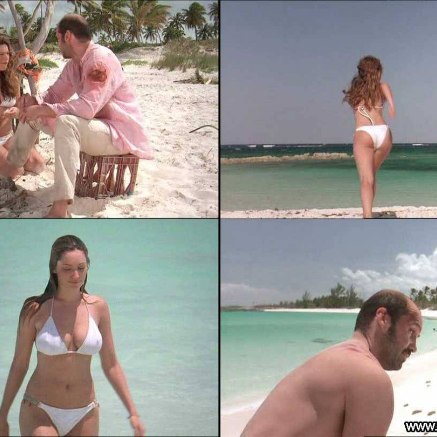 Kelly Brook Beautiful Celebrity Straight Sexy Nude Scene