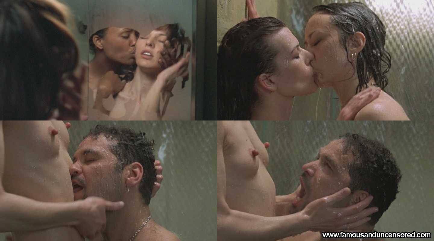 Milla jovovich nude scenes