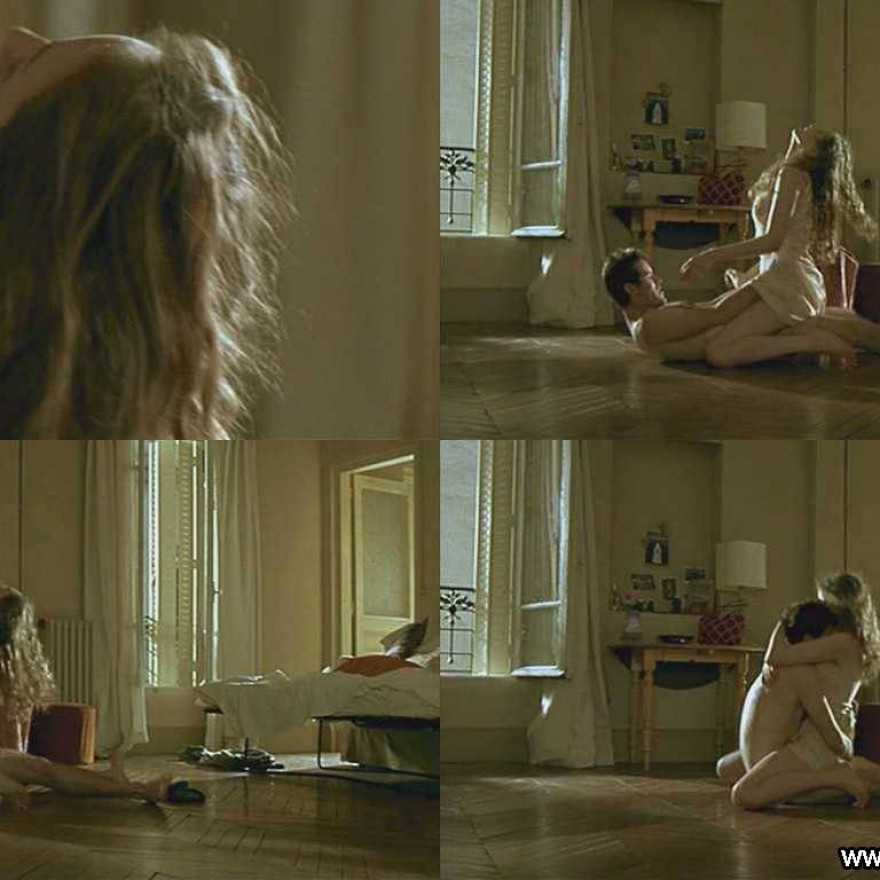 Leelee Sobieski Sexy Straight Beautiful Nude Scene Celebrity