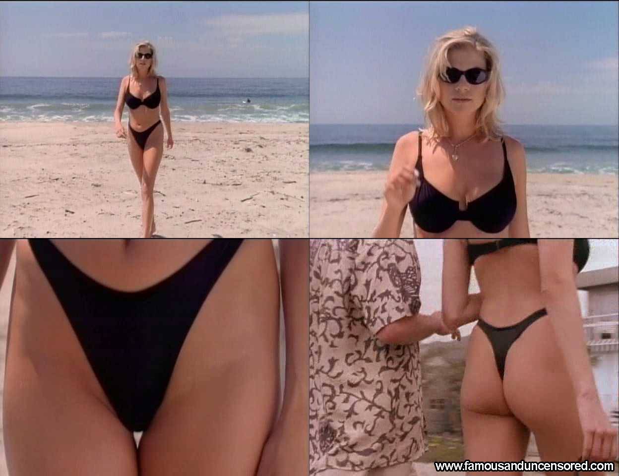 Jennifer Behr  nackt