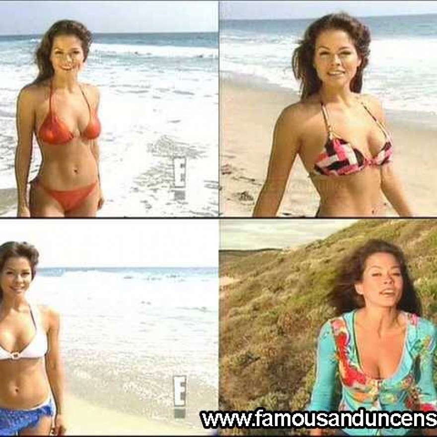 Brooke Burke Celebrity Beautiful Straight Sexy Nude Scene