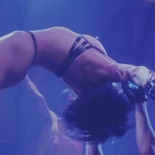 Elizabeth Berkley Celebrity Nude Scene Sexy Straight Beautiful