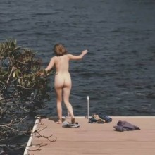 Elizabeth Olsen Sexy Beautiful Celebrity Nude Scene Straight