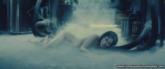 Kate Beckinsale Underworld Awakening Nude Scene Beautiful Sexy