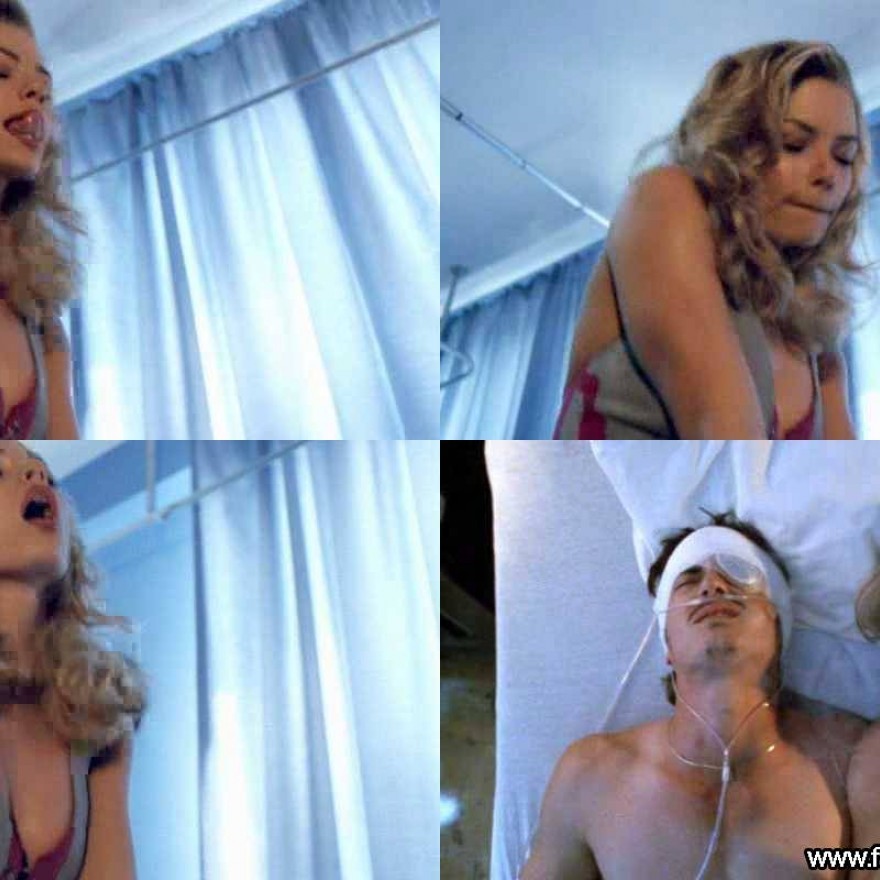 Jaime Pressly Straight Beautiful Sexy Nude Scene Celebrity