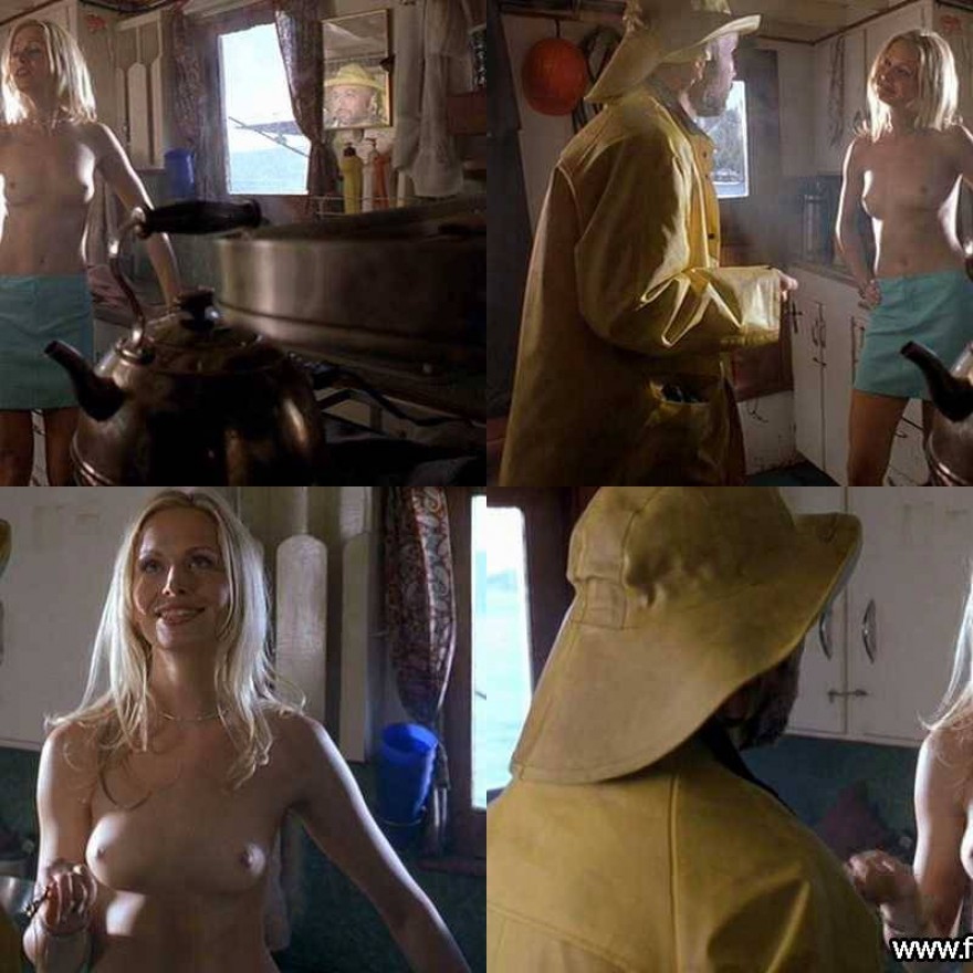 Sonya salomaa nude ♥ Sonya Salomaa nackt Teresa Palmer Naked