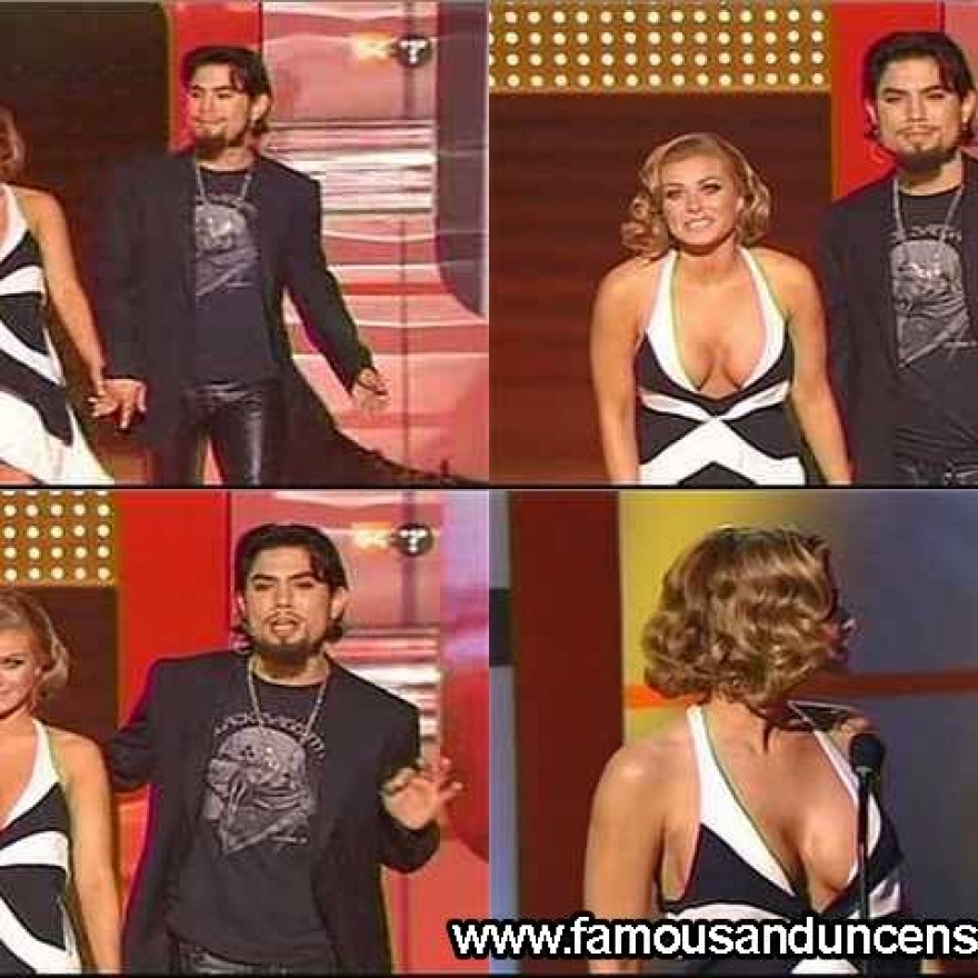 Carmen Electra Celebrity Beautiful Nude Scene Straight Sexy