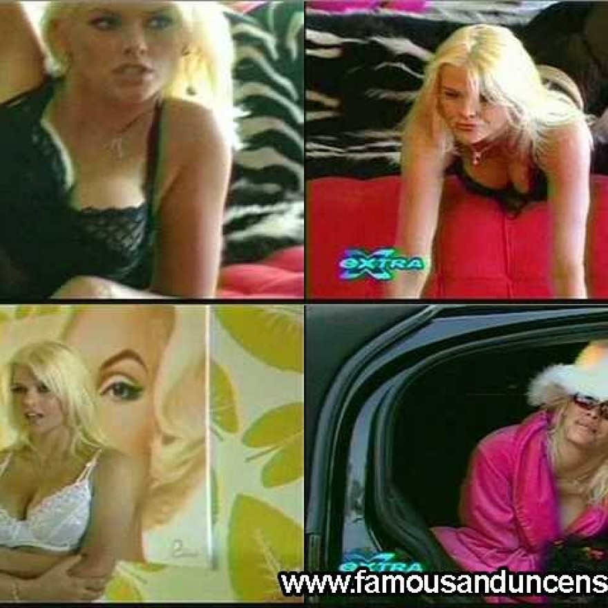 Anna Nicole Smith Sexy Straight Beautiful Celebrity Nude Scene