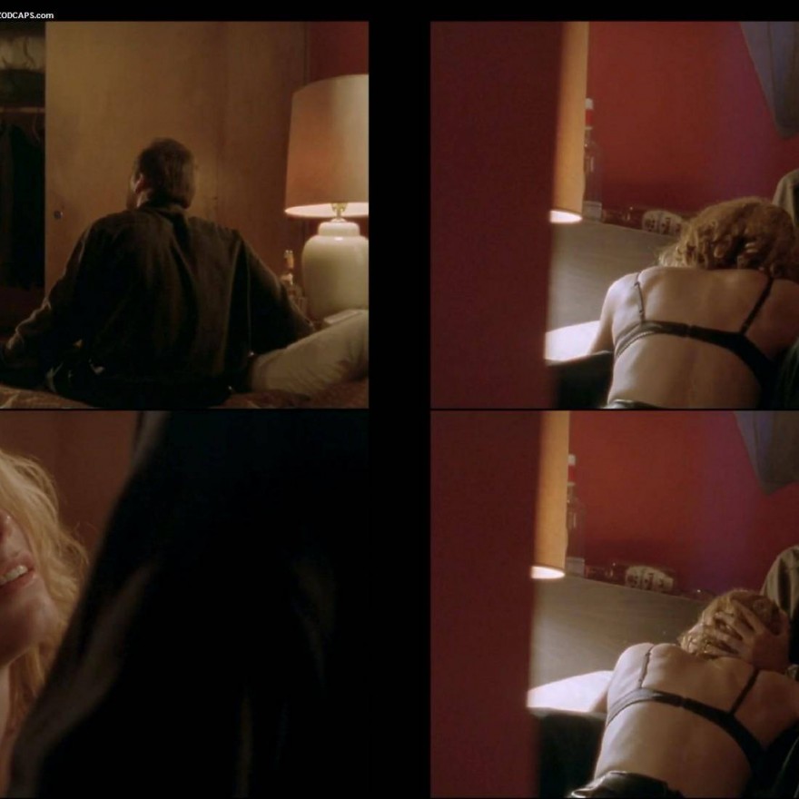 Elisabeth Shue Sexy Straight Nude Scene Celebrity Beautiful